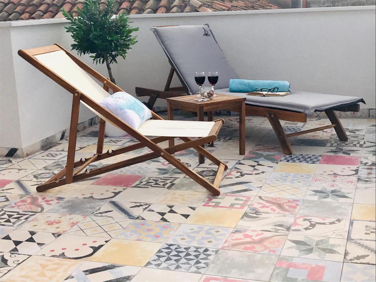 Apartman Bervida Murter Bagian luar foto