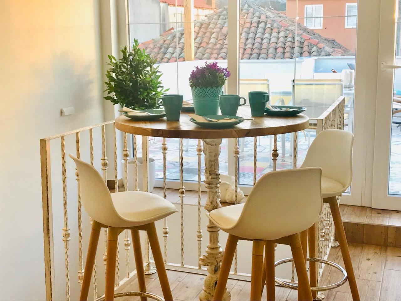 Apartman Bervida Murter Bagian luar foto